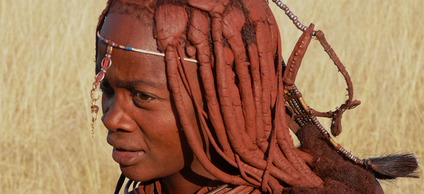 tribu-himba-peuple-rouge-people-namibien